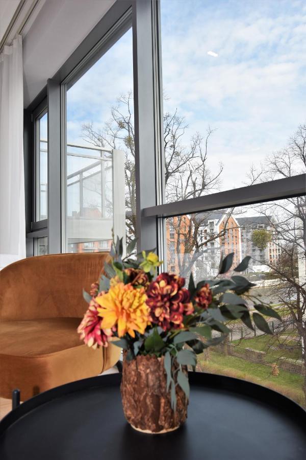 Patio Riverfront Aparthotel Gdansk Ngoại thất bức ảnh