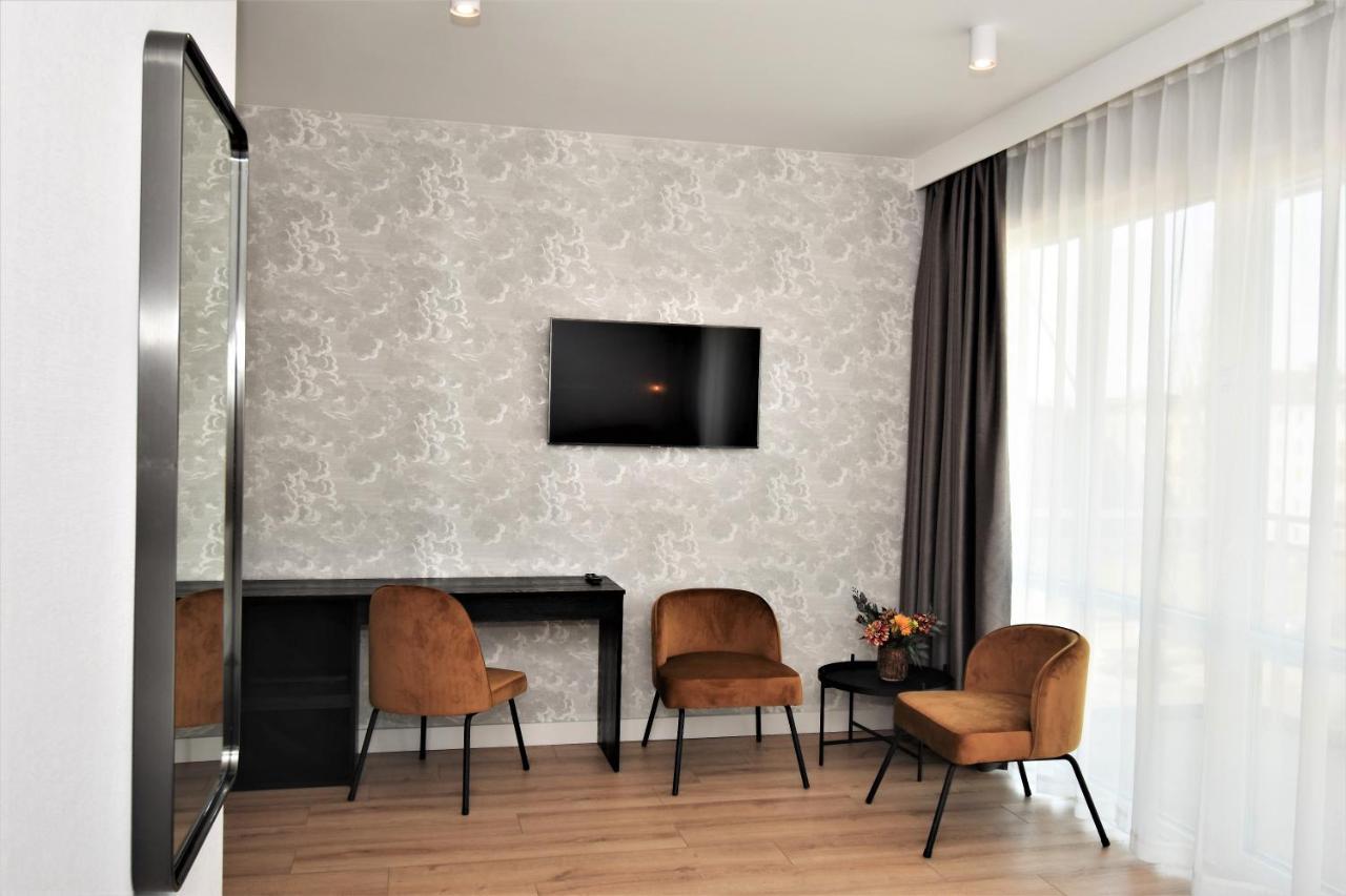 Patio Riverfront Aparthotel Gdansk Ngoại thất bức ảnh