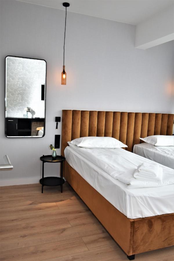 Patio Riverfront Aparthotel Gdansk Ngoại thất bức ảnh