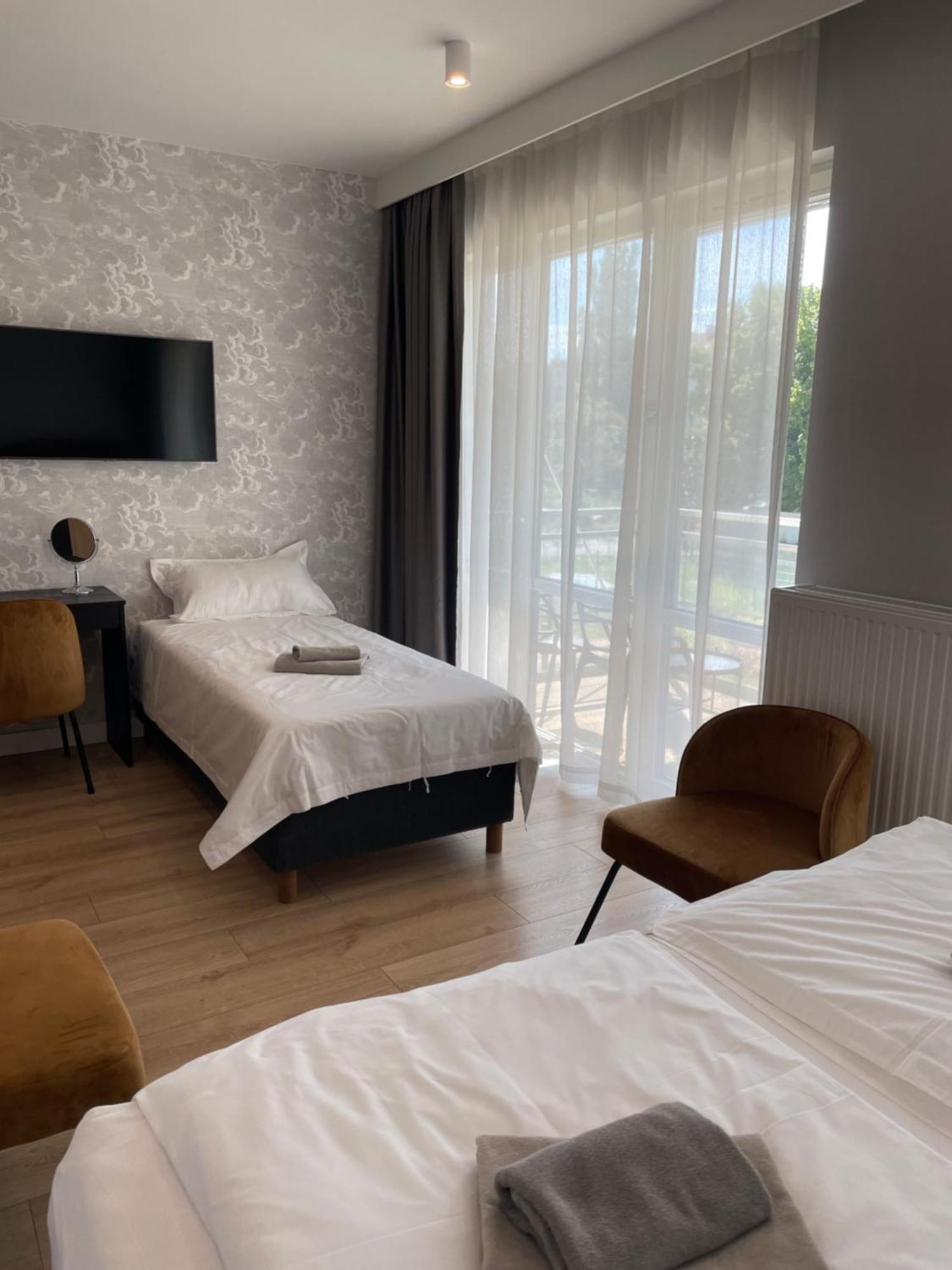Patio Riverfront Aparthotel Gdansk Ngoại thất bức ảnh