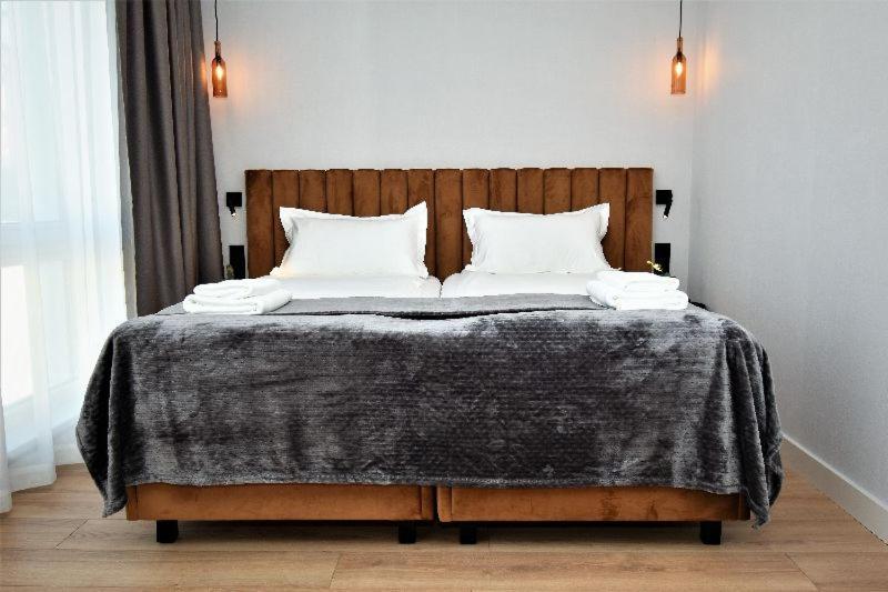 Patio Riverfront Aparthotel Gdansk Ngoại thất bức ảnh